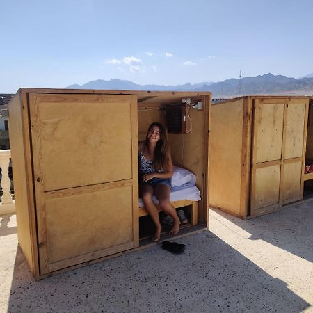 Nautilus Capsules Hostel Dahab Kültér fotó